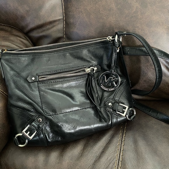 Michael Kors Leather Crossbody - Picture 1 of 3